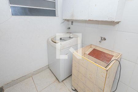 Casa à venda com 600m², 5 quartos e 6 vagasÁrea de serviço