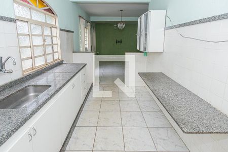 Casa à venda com 600m², 5 quartos e 6 vagasCozinha