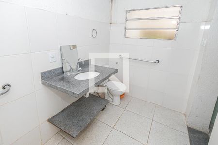 Banheiro Suíte 1 de casa à venda com 5 quartos, 600m² em Serrano, Belo Horizonte