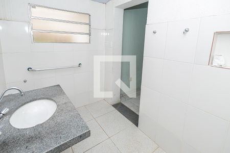 Casa à venda com 600m², 5 quartos e 6 vagasBanheiro Suíte 1