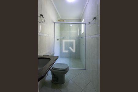 Casa à venda com 120m², 3 quartos e 2 vagasBanheiro 3