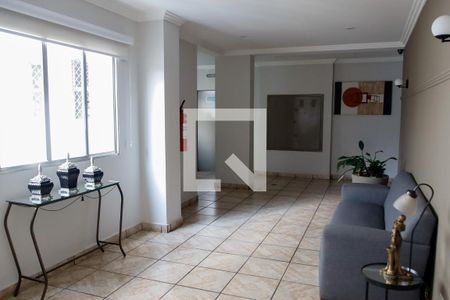 Apartamento para alugar com 65m², 2 quartos e 1 vaga Apartamento para alugar com 65m², 2 quartos e 1 vagaHall de entrada