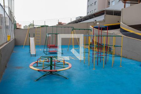 Apartamento para alugar com 65m², 2 quartos e 1 vaga Apartamento para alugar com 65m², 2 quartos e 1 vagaÁrea comum - Playground