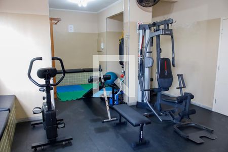 Apartamento para alugar com 65m², 2 quartos e 1 vaga Apartamento para alugar com 65m², 2 quartos e 1 vagaÁrea comum - Academia