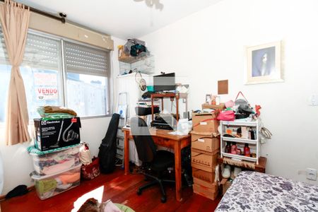 Quarto 1 de apartamento à venda com 2 quartos, 52m² em Santo Antônio, Porto Alegre
