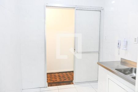 Apartamento para alugar com 84m², 2 quartos e sem vagaCozinha