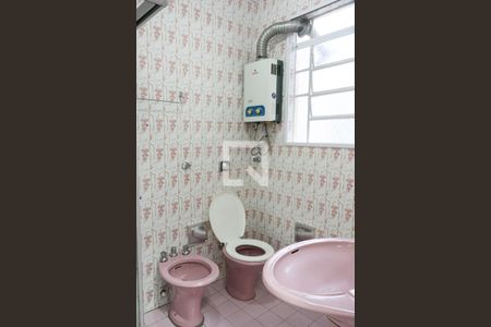 Apartamento para alugar com 84m², 2 quartos e sem vagaBanheiro