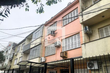 Apartamento para alugar com 84m², 2 quartos e sem vagaFachada
