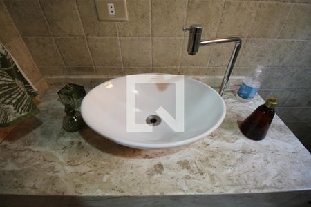 Casa à venda com 400m², 4 quartos e 3 vagasLavabo