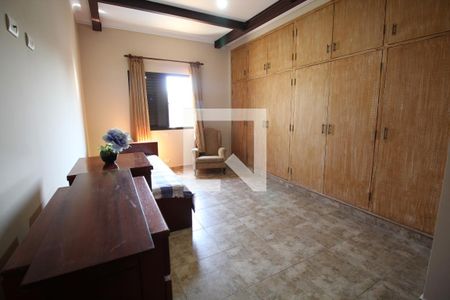 Suíte 1 de casa à venda com 4 quartos, 400m² em Vila Monumento, São Paulo