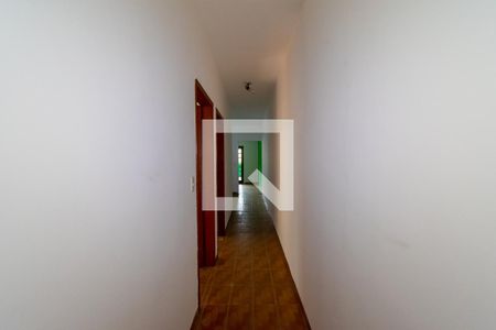 Casa para alugar com 99m², 3 quartos e 4 vagasCorredor