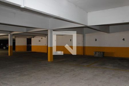 Apartamento à venda com 131m², 3 quartos e 2 vagas Apartamento à venda com 131m², 3 quartos e 2 vagasGaragem