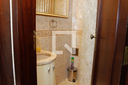 Apartamento à venda com 131m², 3 quartos e 2 vagas Apartamento à venda com 131m², 3 quartos e 2 vagasLavabo