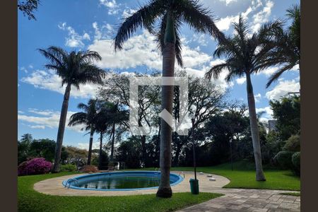 Apartamento à venda com 131m², 3 quartos e 2 vagas Apartamento à venda com 131m², 3 quartos e 2 vagasÁrea comum - Piscina