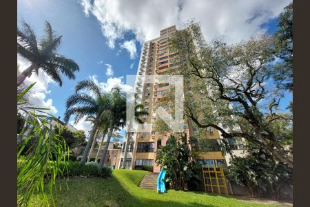 Apartamento à venda com 131m², 3 quartos e 2 vagas Apartamento à venda com 131m², 3 quartos e 2 vagasÁrea verde