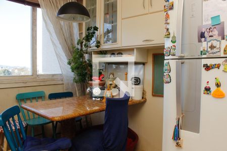 Apartamento à venda com 131m², 3 quartos e 2 vagas Apartamento à venda com 131m², 3 quartos e 2 vagasCozinha