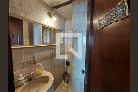 Apartamento à venda com 131m², 3 quartos e 2 vagas Apartamento à venda com 131m², 3 quartos e 2 vagasLavabo