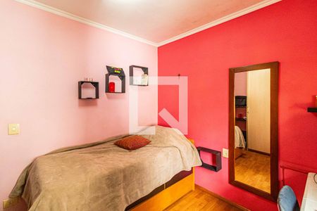 Casa à venda com 184m², 3 quartos e 2 vagasQuarto 01