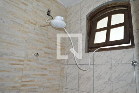 Casa à venda com 180m², 4 quartos e 2 vagasBanheiro