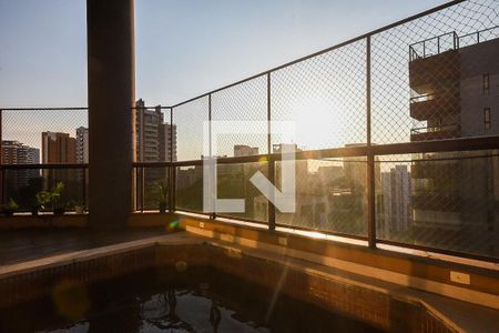 Apartamento à venda com 500m², 4 quartos e 5 vagasVaranda