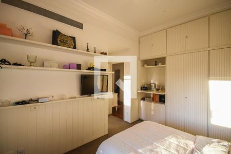 Apartamento à venda com 500m², 4 quartos e 5 vagasSuíte 2