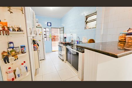 Casa à venda com 177m², 4 quartos e 1 vaga Casa à venda com 177m², 4 quartos e 1 vagaCozinha