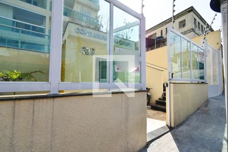 Apartamento para alugar com 55m², 2 quartos e 2 vagas Apartamento para alugar com 55m², 2 quartos e 2 vagasFachada