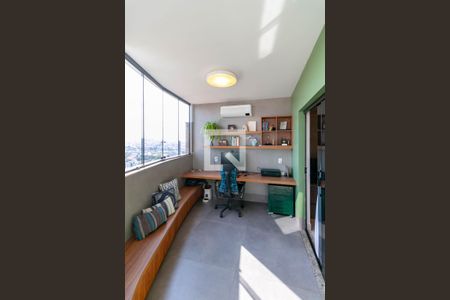 Apartamento à venda com 200m², 3 quartos e 4 vagas Apartamento à venda com 200m², 3 quartos e 4 vagasCobertura