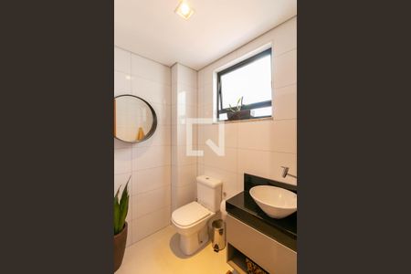 Apartamento à venda com 200m², 3 quartos e 4 vagas Apartamento à venda com 200m², 3 quartos e 4 vagasLavabo