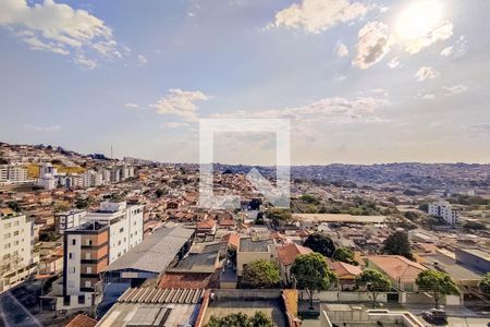 Apartamento à venda com 200m², 3 quartos e 4 vagas Apartamento à venda com 200m², 3 quartos e 4 vagasVista