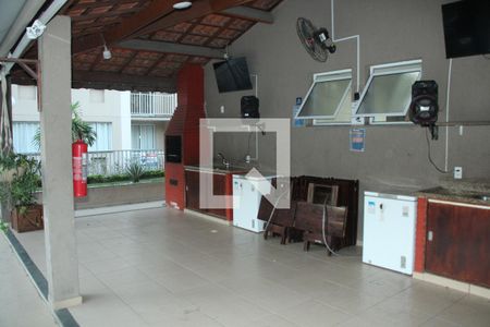 Apartamento para alugar com 65m², 2 quartos e 1 vagaÁrea comum - Churrasqueira