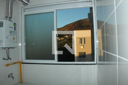 Apartamento para alugar com 65m², 2 quartos e 1 vagaDetalhe cozinha