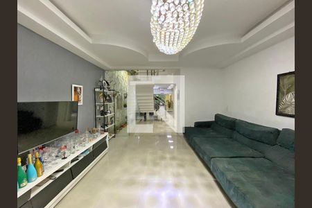 Sala de casa à venda com 4 quartos, 350m² em Belenzinho, São Paulo