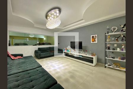 Sala de casa à venda com 4 quartos, 350m² em Belenzinho, São Paulo