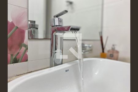 Casa à venda com 350m², 4 quartos e 4 vagasBanheiro da Suíte 3 - detalhe