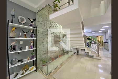Sala de casa à venda com 4 quartos, 350m² em Belenzinho, São Paulo