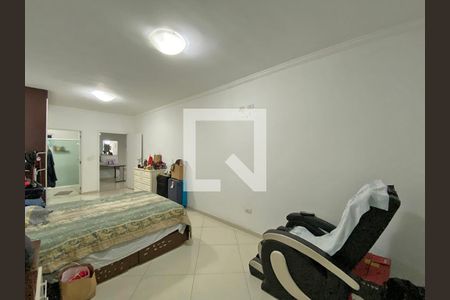 Casa à venda com 350m², 4 quartos e 4 vagassuíte 1