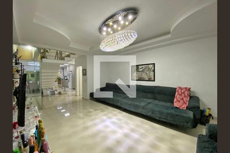 Sala de casa à venda com 4 quartos, 350m² em Belenzinho, São Paulo