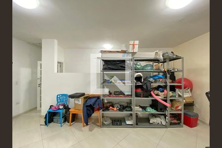Casa à venda com 350m², 4 quartos e 4 vagasAcademia