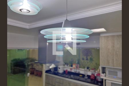 Casa à venda com 350m², 4 quartos e 4 vagasCozinha - detalhe