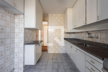 Apartamento à venda com 75m², 2 quartos e 2 vagasCozinha