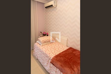 Casa à venda com 450m², 4 quartos e 4 vagasQuarto Suite 4