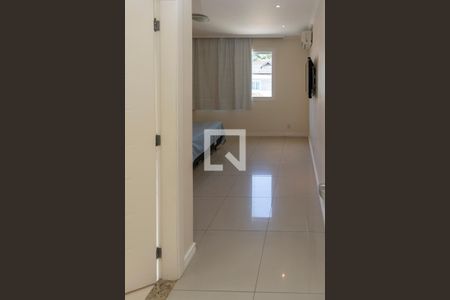 Casa à venda com 450m², 4 quartos e 4 vagasQuarto Suíte 1