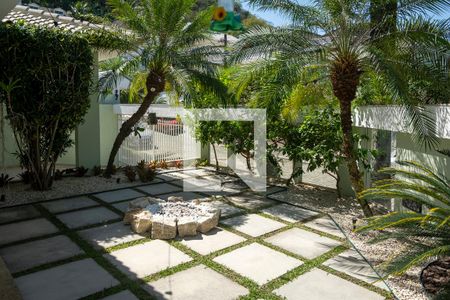 Casa à venda com 450m², 4 quartos e 4 vagasJardim