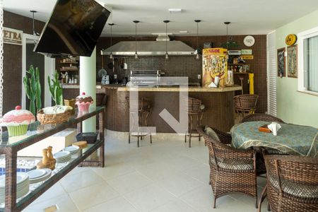 Casa à venda com 450m², 4 quartos e 4 vagasÁrea gourmet