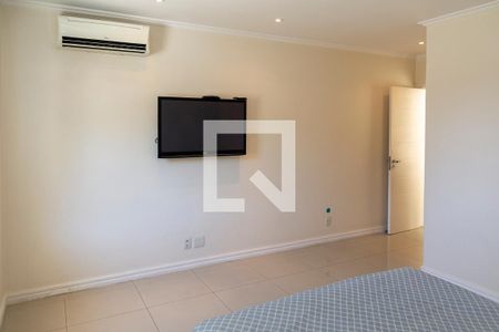 Casa à venda com 450m², 4 quartos e 4 vagasQuarto Suite 2