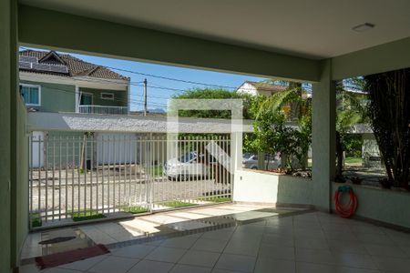 Casa à venda com 450m², 4 quartos e 4 vagasGaragem