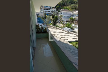 Casa à venda com 450m², 4 quartos e 4 vagasVaranda sa Suite 3