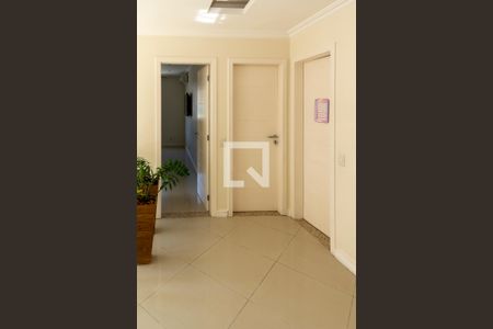 Casa à venda com 450m², 4 quartos e 4 vagasCorredordos Quartos