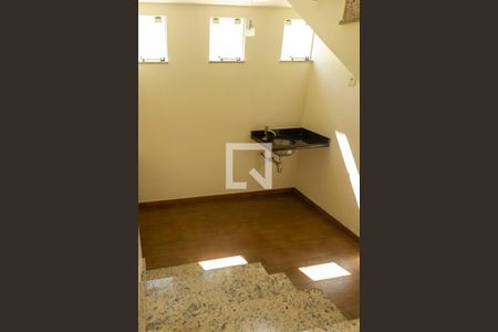 Casa à venda com 450m², 4 quartos e 4 vagasLavabo